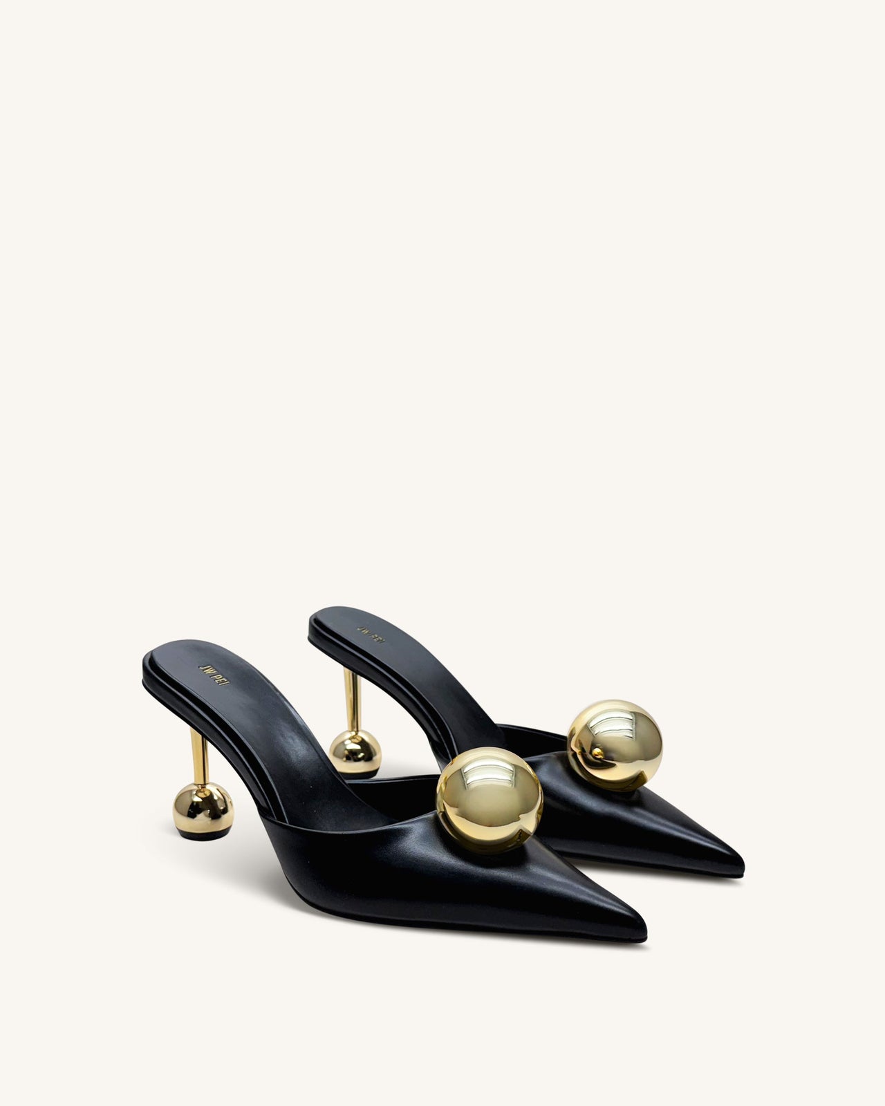 Sofia 圓球跟拖鞋 -黑色