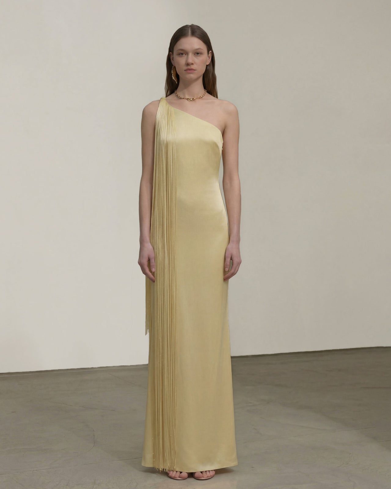 單肩流蘇落地長裙 - 香檳色