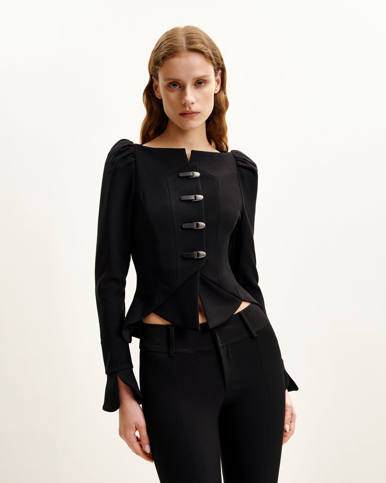 Olivia 泡泡肩西裝外套 - 黑色