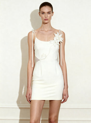 花卉藤蔓綁帶連身裙－白色