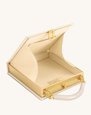 Elle 野餐圖案書本手挽袋 - 卡其色