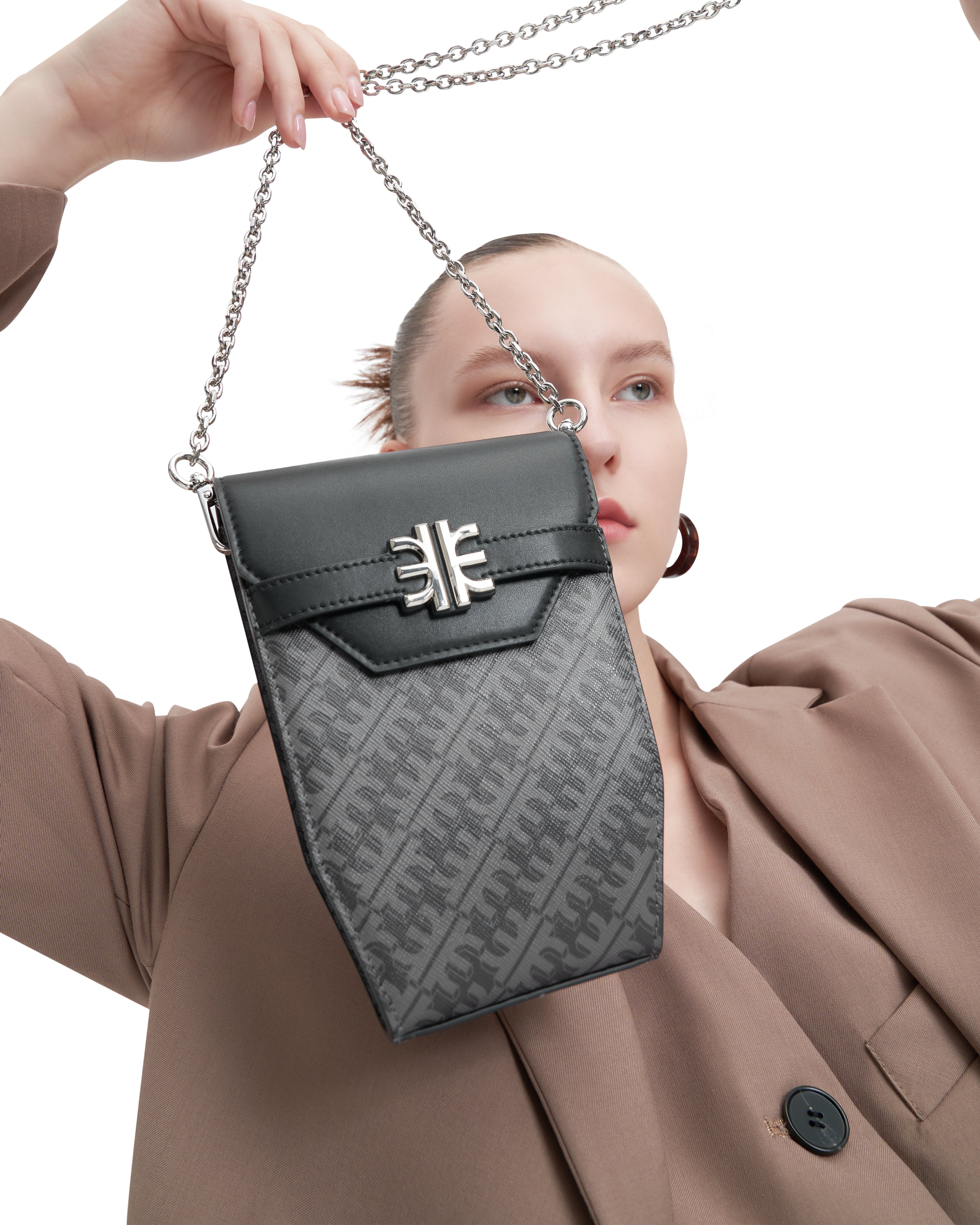 FEI Chain Phone Case - Iron Black